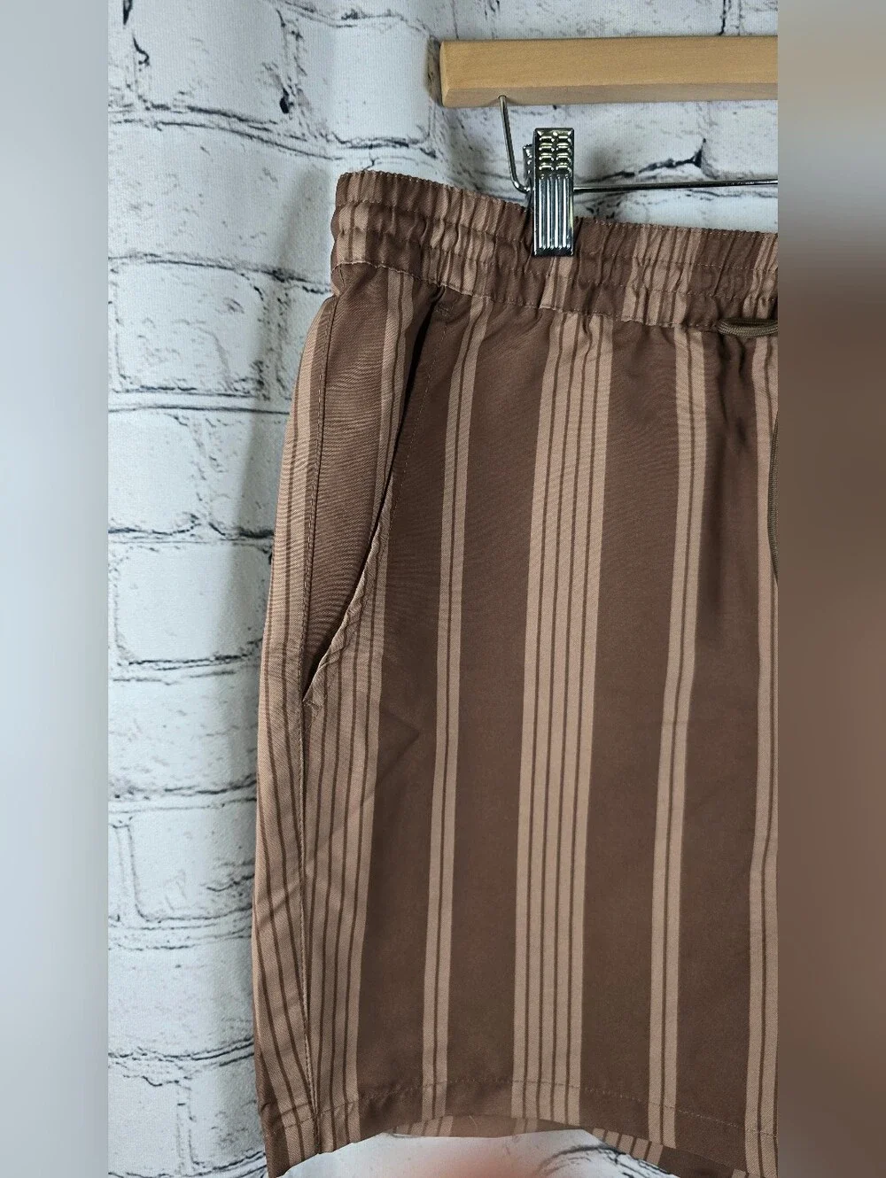 Arizona‎ Men's Brown Striped Shorts Size Large